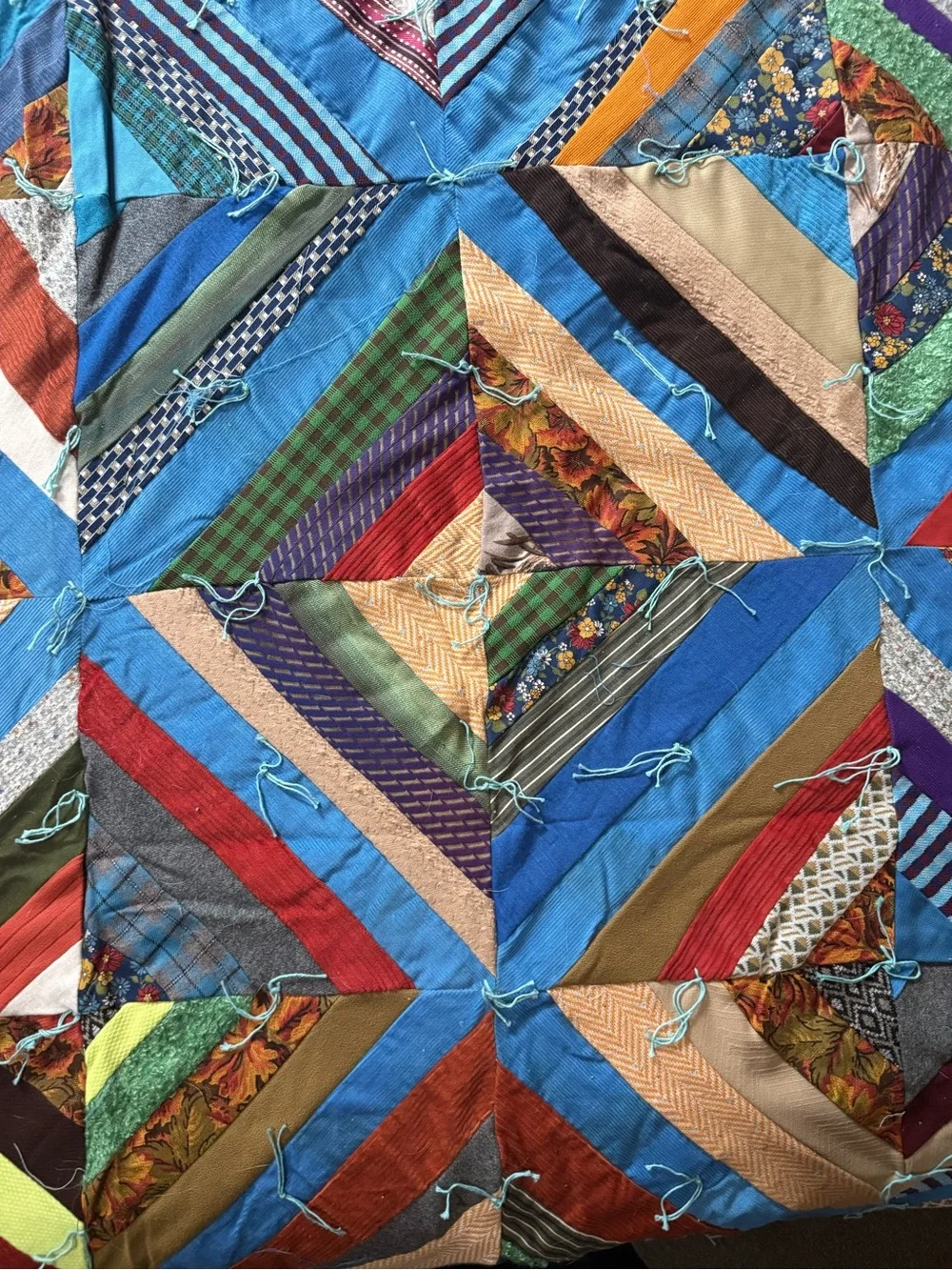 Vintage folk art vibrant  log cabin patchwork scrap Quilt - 92 x 72